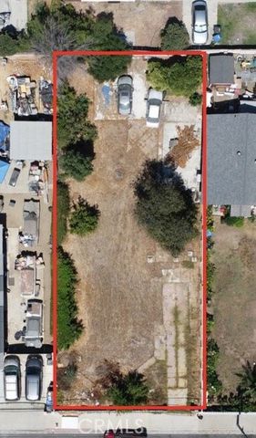 949 W GRAND AVE, Pomona, CA 91766