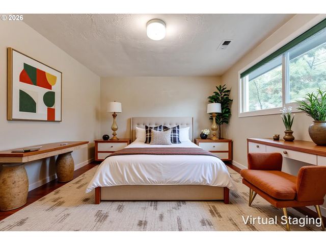 1255 E 24TH Ave, Eugene, OR 97403