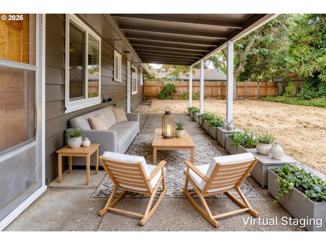 1255 E 24TH Ave, Eugene, OR 97403