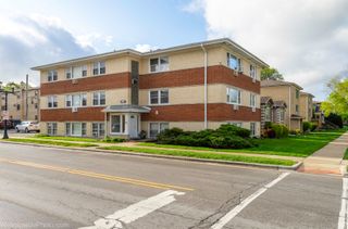 7347 W Diversey Avenue 7, Elmwood Park, IL 60707