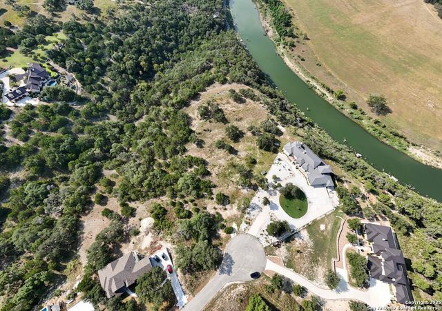 255 River Bend Place, Spring Branch, TX 78070