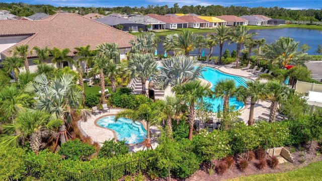 4642 CRESTPOINT WAY, Palmetto, FL 34221