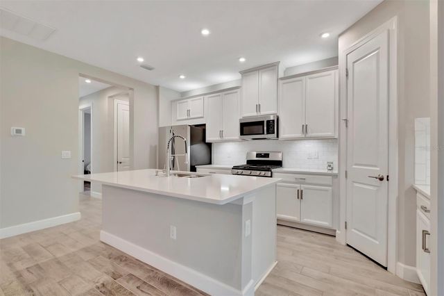 4642 CRESTPOINT WAY, Palmetto, FL 34221