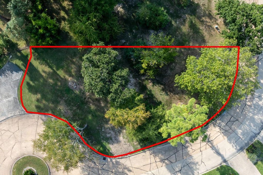 15 Stanford Court, Montgomery, TX 77356