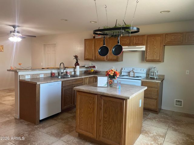 1126 W APOLLO Avenue, Tempe, AZ 85283