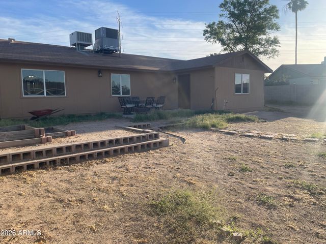1126 W APOLLO Avenue, Tempe, AZ 85283
