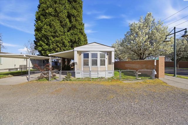 8 W Entiat Place, Kennewick, WA 99336