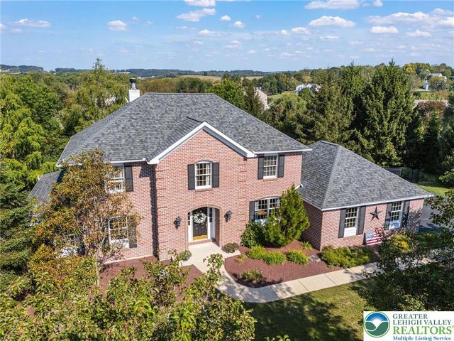 3519 Sharon Circle, North Whitehall Twp, PA 18078