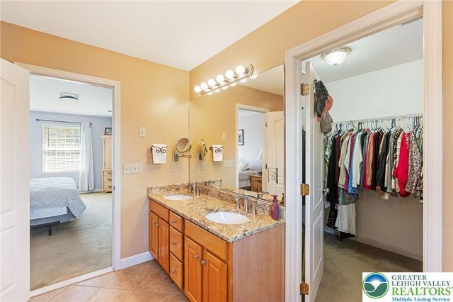 3519 Sharon Circle, North Whitehall Twp, PA 18078