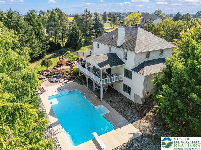 3519 Sharon Circle, North Whitehall Twp, PA 18078