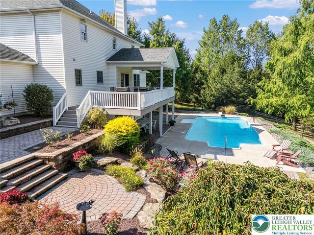 3519 Sharon Circle, North Whitehall Twp, PA 18078