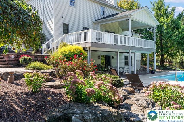 3519 Sharon Circle, North Whitehall Twp, PA 18078