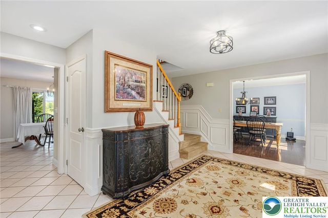 3519 Sharon Circle, North Whitehall Twp, PA 18078