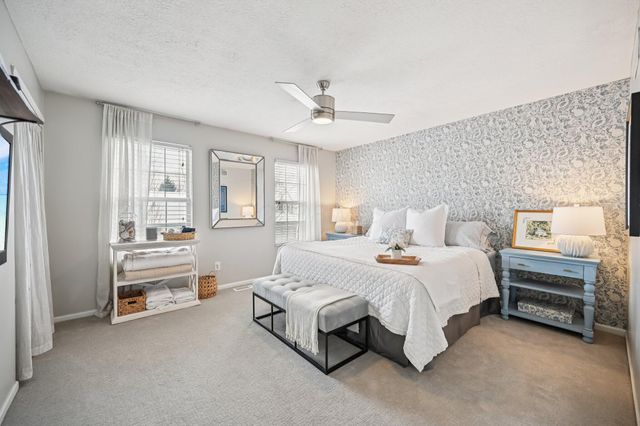 6517 Upper Lake Circle, Westerville, OH 43082