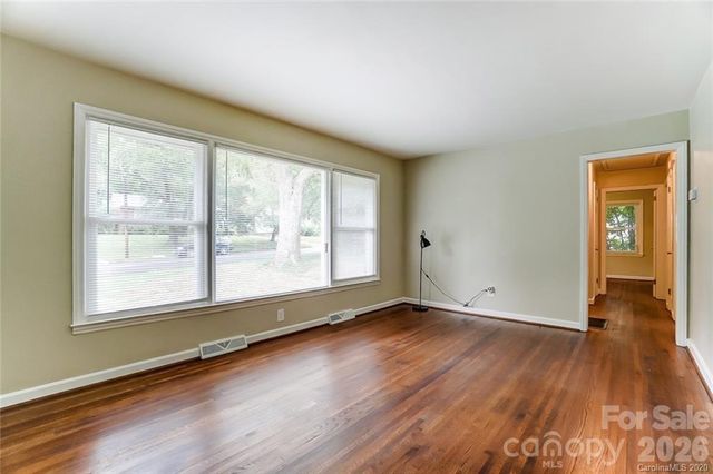 3443 Airlie Street, Charlotte, NC 28205