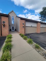 3416 Loon Lake Court, Waterford Charter Township, MI 48329