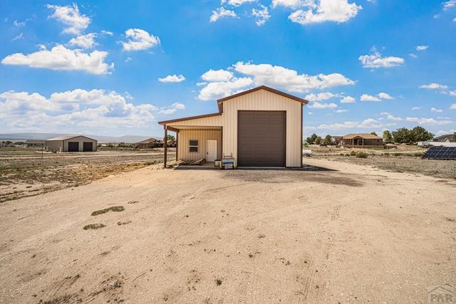 1161 S Papago Dr, Pueblo West, CO 81007