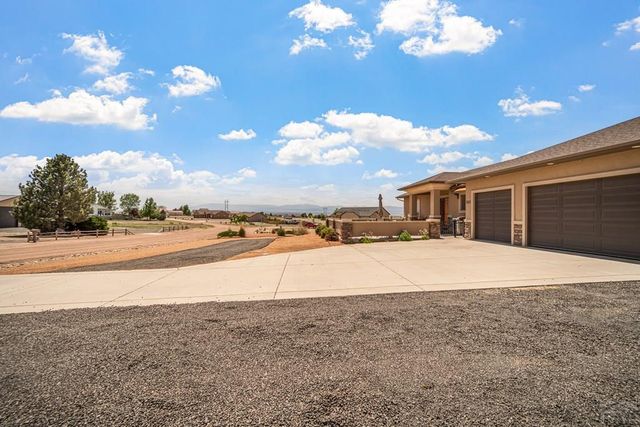 1161 S Papago Dr, Pueblo West, CO 81007