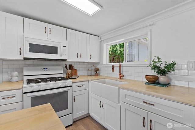 19413 Lerch Road, Snohomish, WA 98290