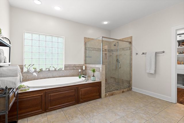 12972 Emerald Bay Drive, Soddy Daisy, TN 37379