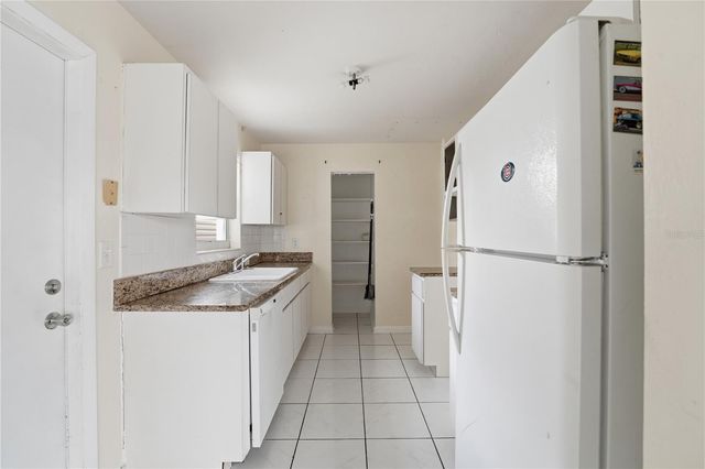 21123 GLENDALE AVENUE, Port Charlotte, FL 33952