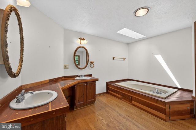 66 OLD PROSPECT LNDG, Montross, VA 22520