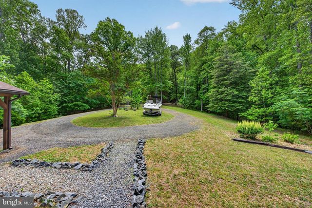 66 OLD PROSPECT LNDG, Montross, VA 22520