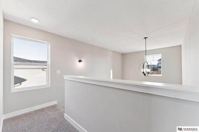 11302 Portage Circle, Papillion, NE 68046