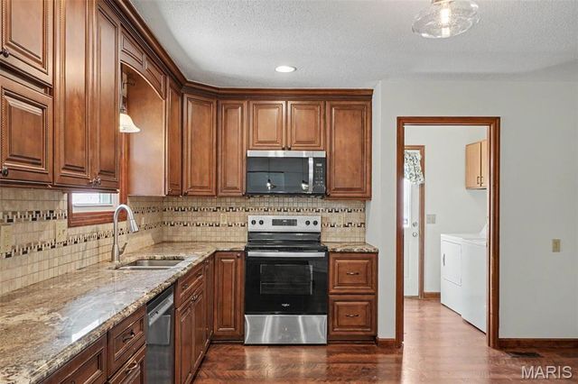 10673 Christina Drive, Wright City, MO 63390