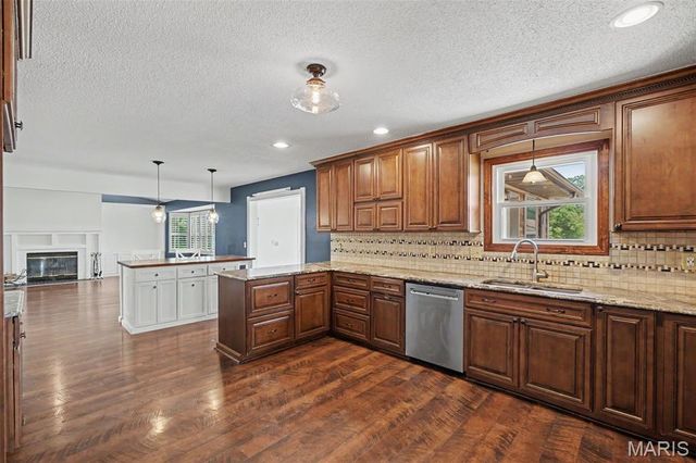 10673 Christina Drive, Wright City, MO 63390