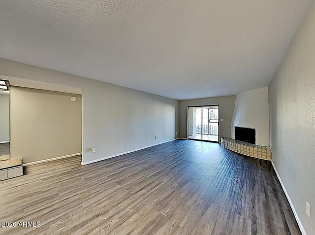 8331 N 21ST Drive H102, Phoenix, AZ 85021