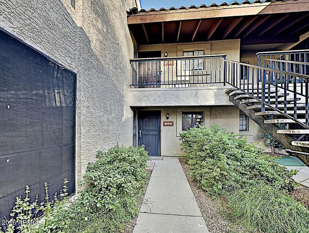 8331 N 21ST Drive H102, Phoenix, AZ 85021