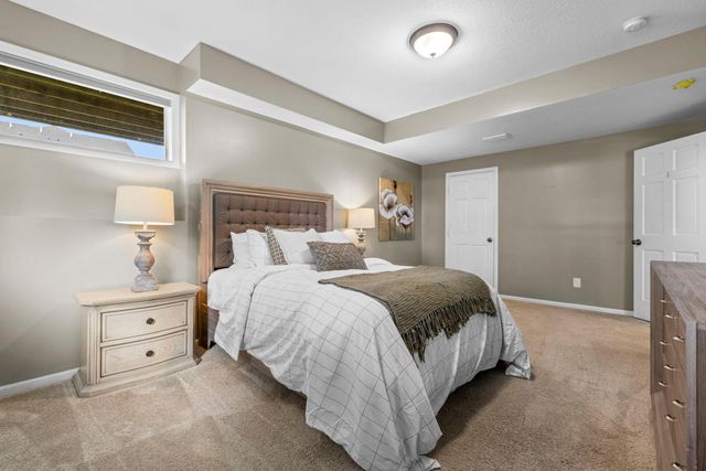 1749 Charleston Lane, Waconia, MN 55387
