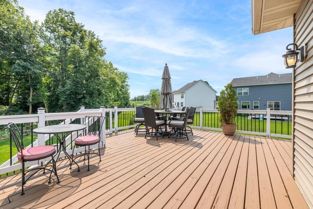 1749 Charleston Lane, Waconia, MN 55387