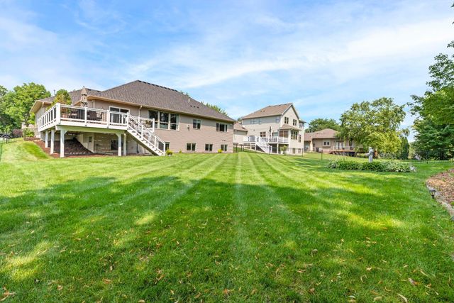 1749 Charleston Lane, Waconia, MN 55387