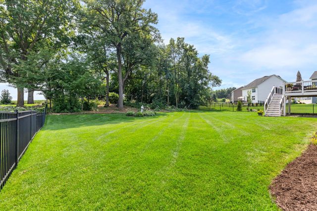 1749 Charleston Lane, Waconia, MN 55387