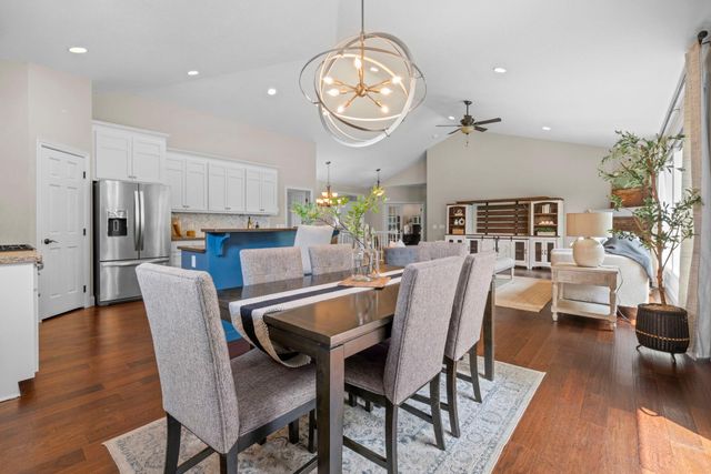 1749 Charleston Lane, Waconia, MN 55387