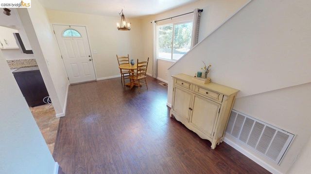 18931 Middle Camp Sugar Pine Rd, Twain Harte, CA 95383