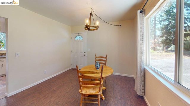 18931 Middle Camp Sugar Pine Rd, Twain Harte, CA 95383