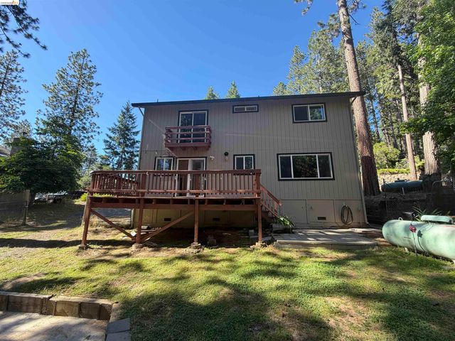 18931 Middle Camp Sugar Pine Rd, Twain Harte, CA 95383