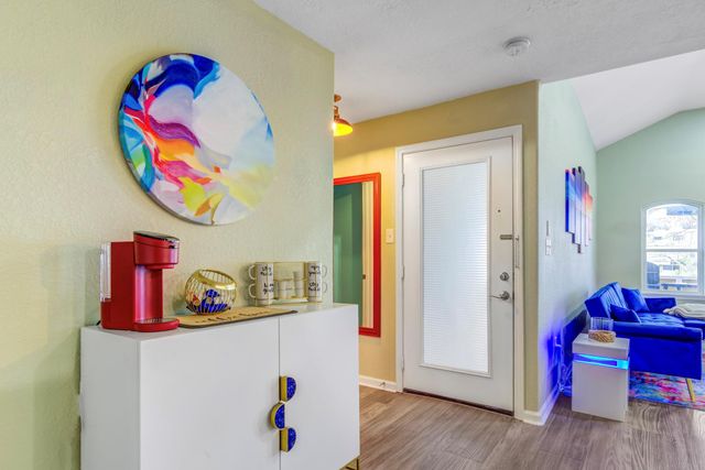 2108 Knollwood Street, Kemah, TX 77565