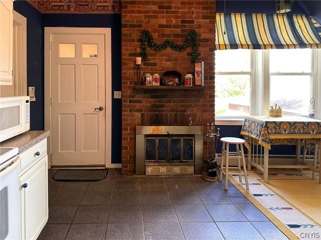 1401 Utica Street, Whitestown, NY 13424