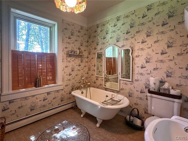 1401 Utica Street, Whitestown, NY 13424