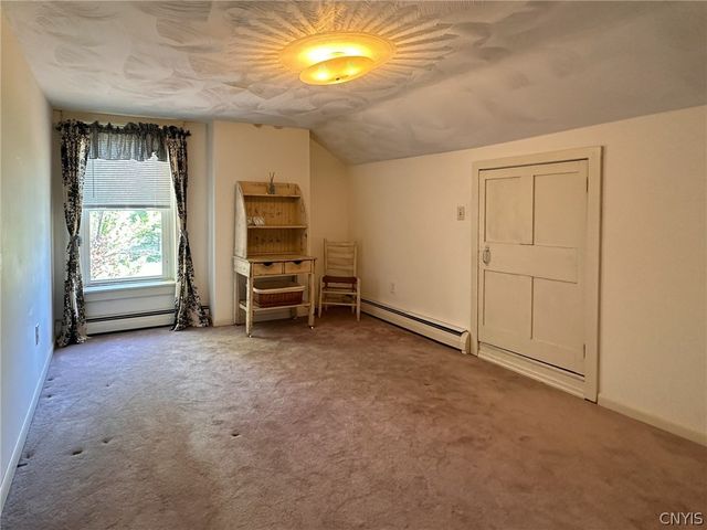 1401 Utica Street, Whitestown, NY 13424
