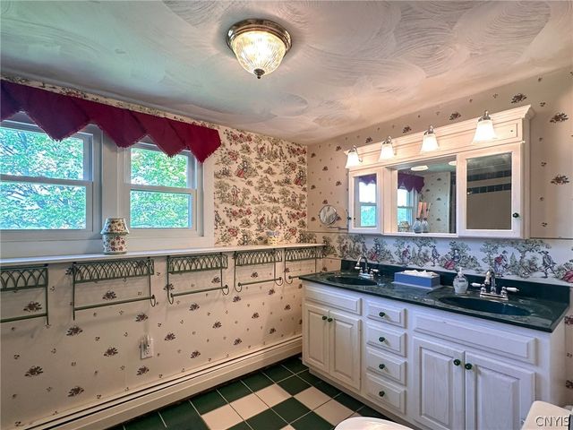 1401 Utica Street, Whitestown, NY 13424