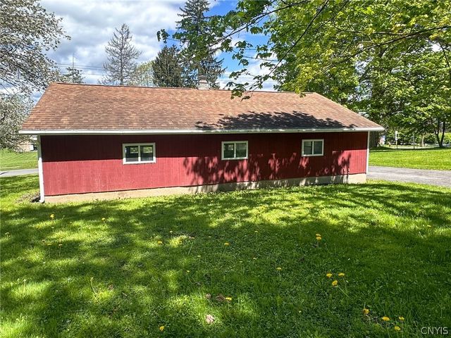 1401 Utica Street, Whitestown, NY 13424