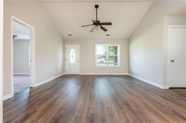 589 Linda Lane, Powder Springs, GA 30127