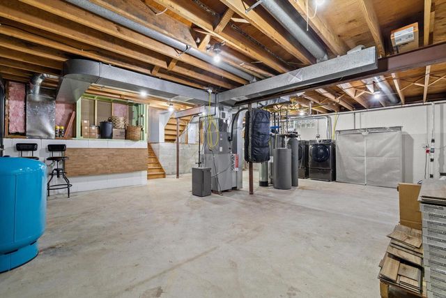 S69W22340 Sonoma WAY, Big Bend, WI 53103
