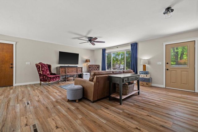 S69W22340 Sonoma WAY, Big Bend, WI 53103