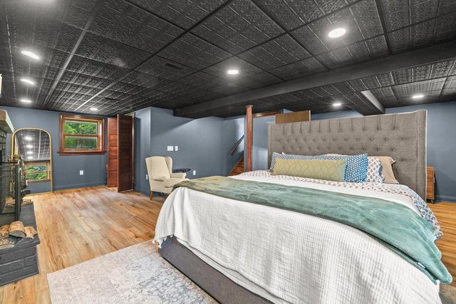 S69W22340 Sonoma WAY, Big Bend, WI 53103